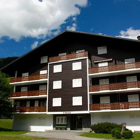 Eperon 8